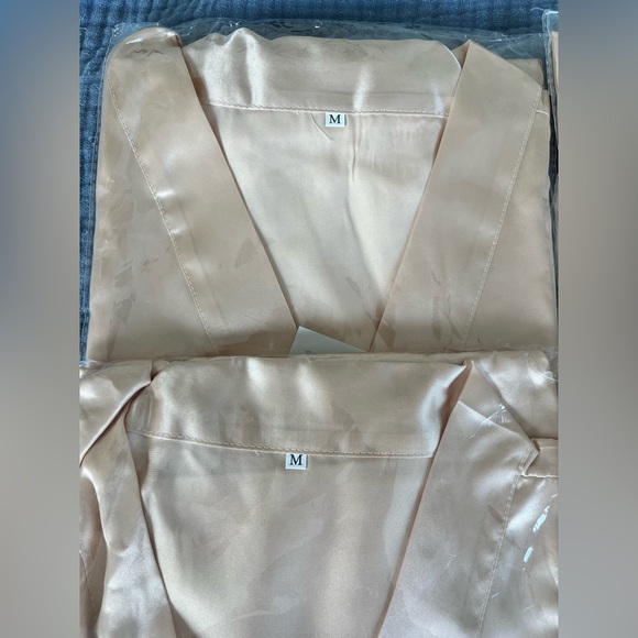 4 Champagne Satin Robes- NWT - Picture 7 of 7